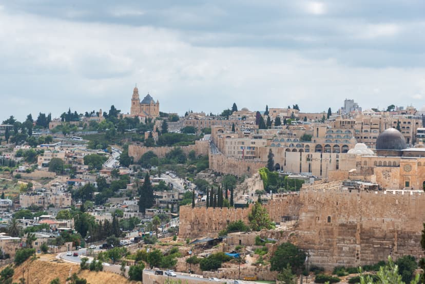 Hiring in Israel: Minimum Wage and Employment Guide