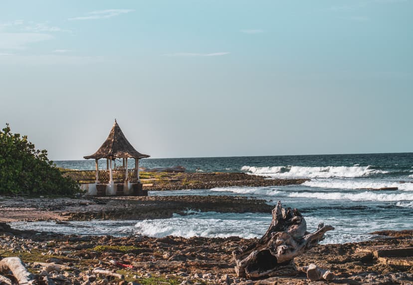 Hiring in Jamaica: Minimum Wage and Employment Guide