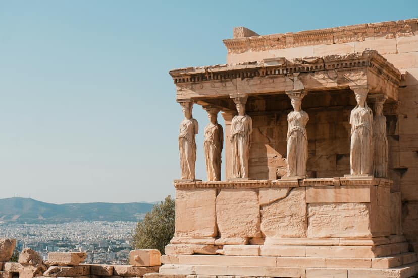 Hiring in Greece: Minimum Wage and Employment Guide