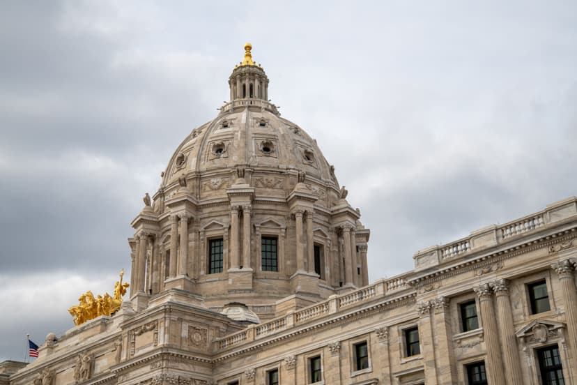 Hiring in Minnesota: Minimum Wage and Employment Guide