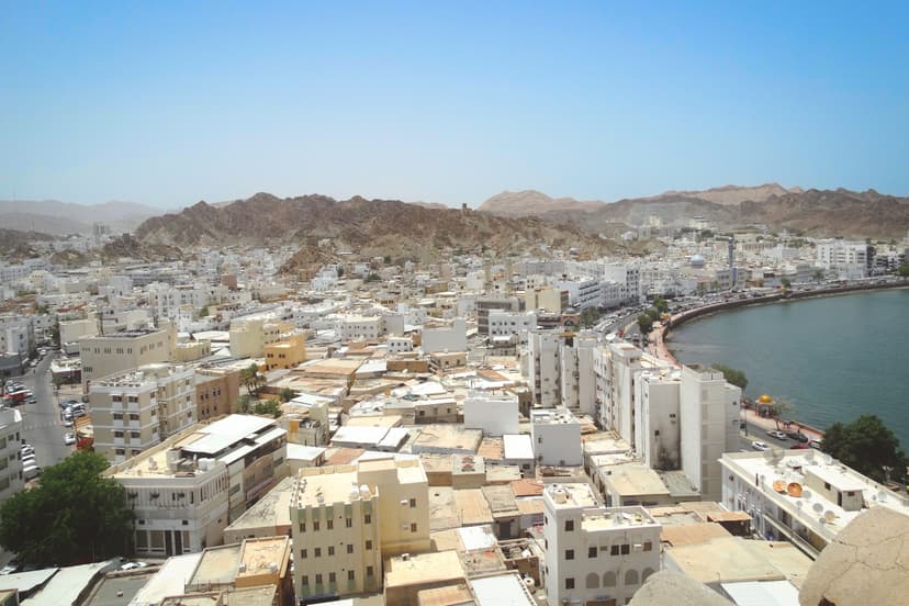 Hiring in Oman: Minimum Wage and Employment Guide